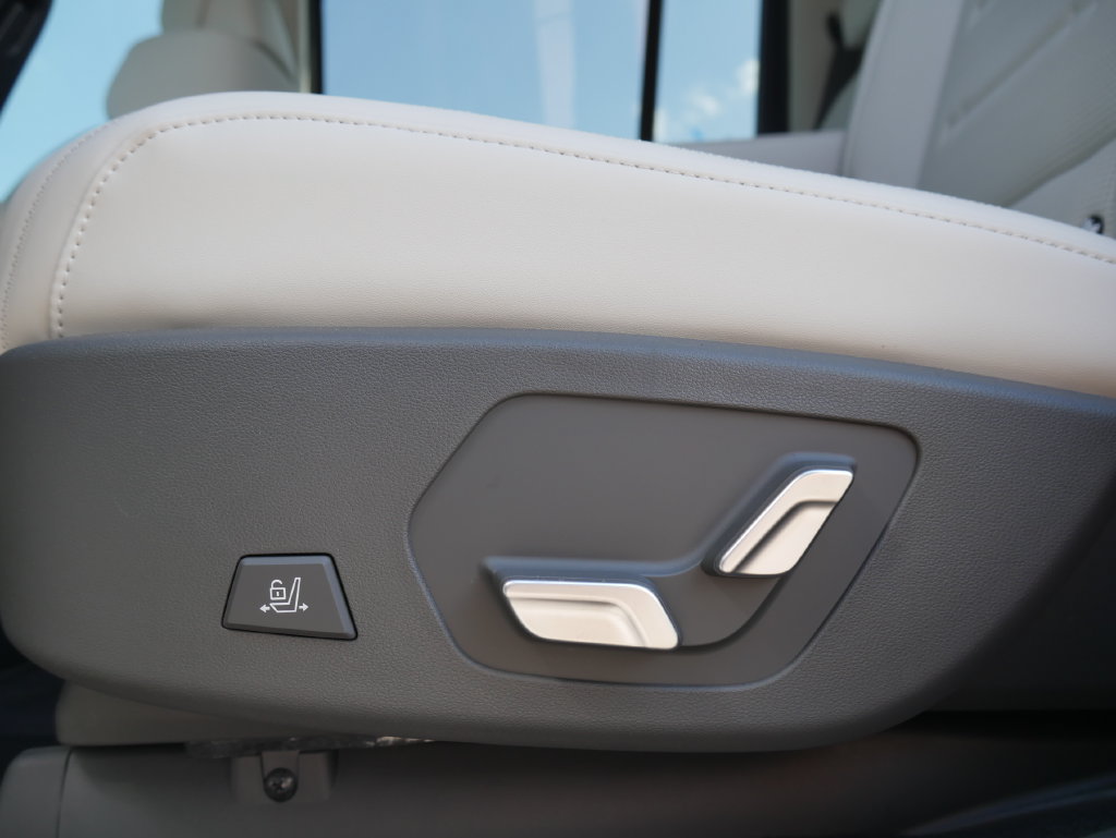New 2026 Hyundai Santa Fe Calligraphy FWD image 33