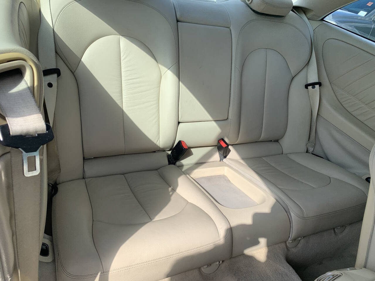 Used 2006 Mercedes-Benz CLK 350 Coupe image 10