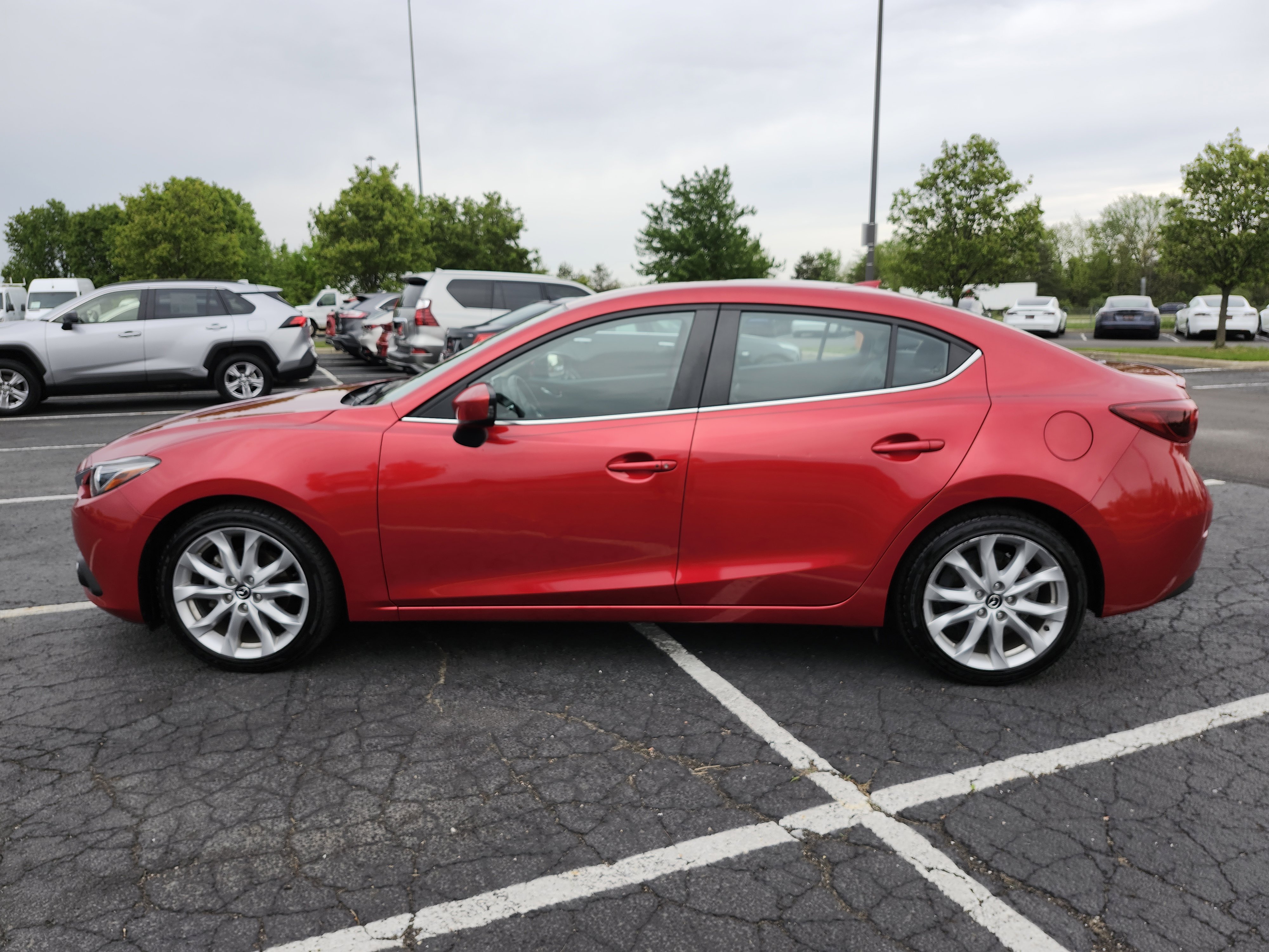 Used 2014 MAZDA MAZDA3 s Touring FWD image 16
