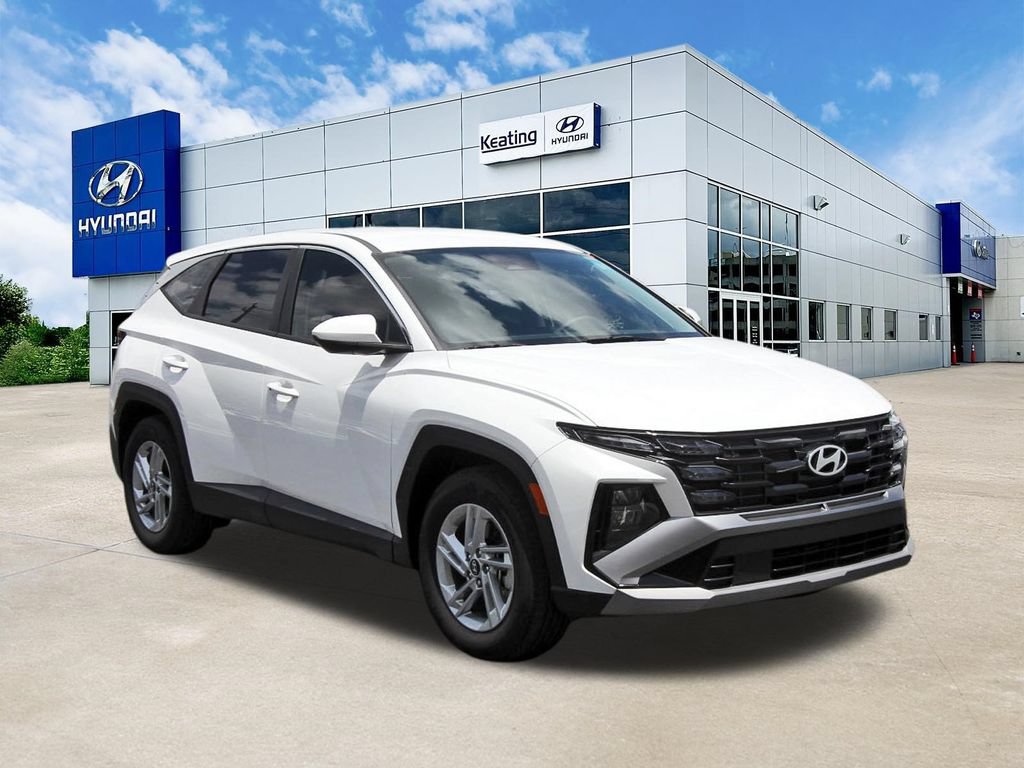 Certified 2026 Hyundai Tucson SE FWD image 3