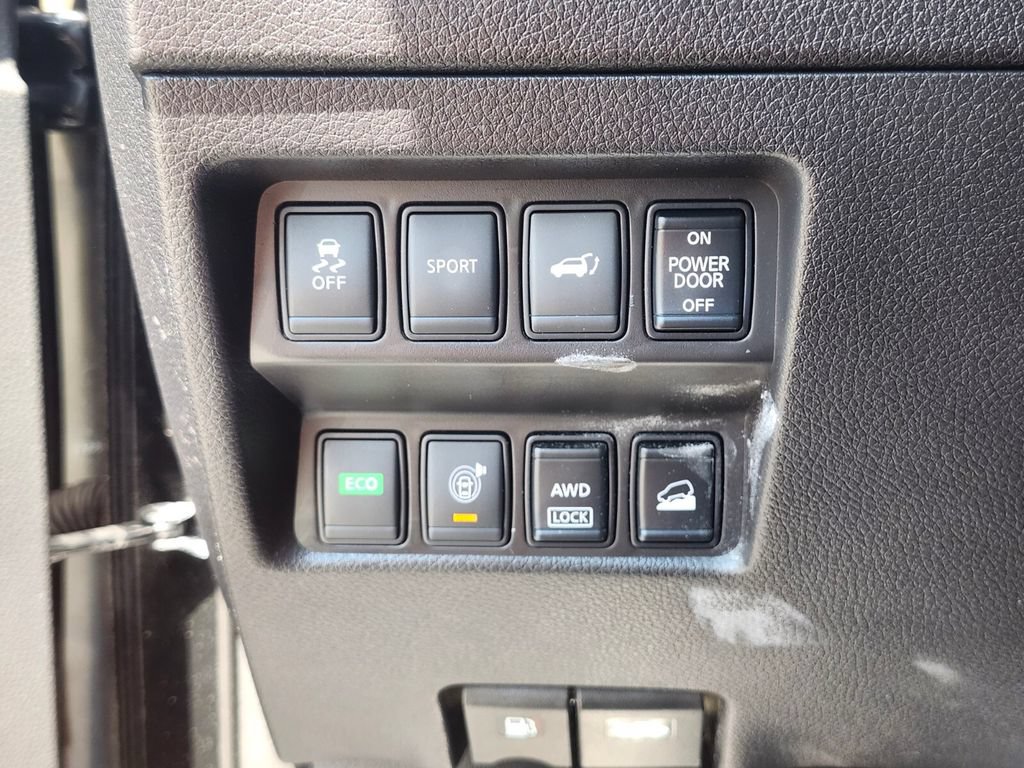 Used 2016 Nissan Rogue SL w/ SL Premium Package AWD/4WD image 24