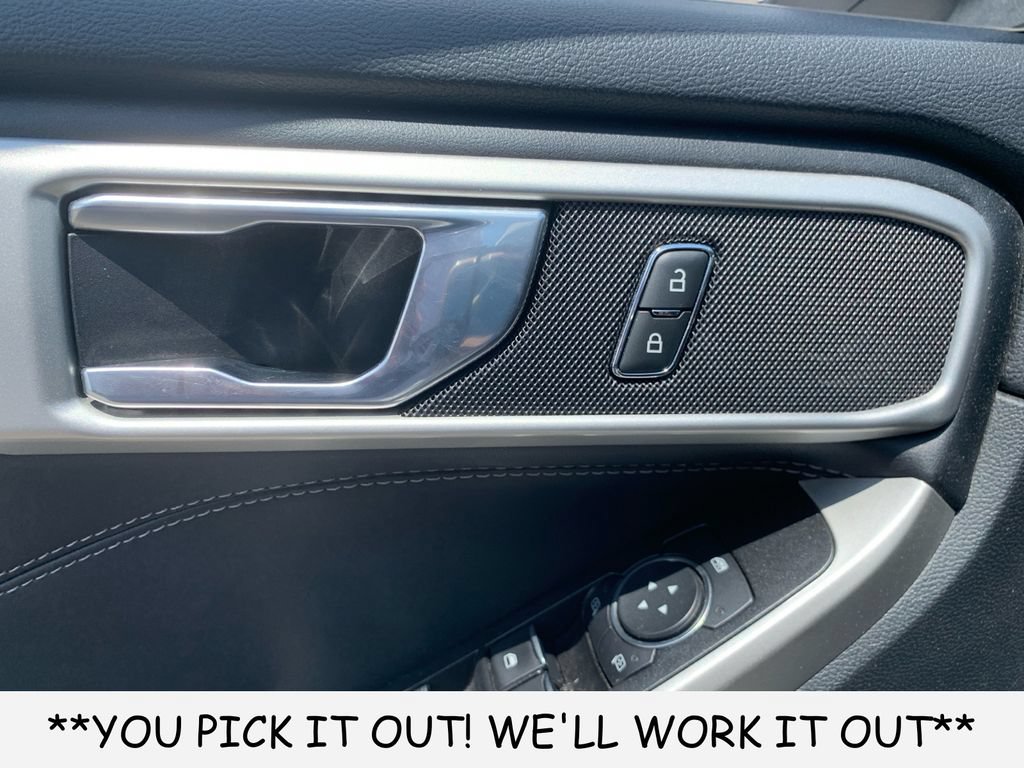 Used 2022 Ford Explorer XLT RWD image 13