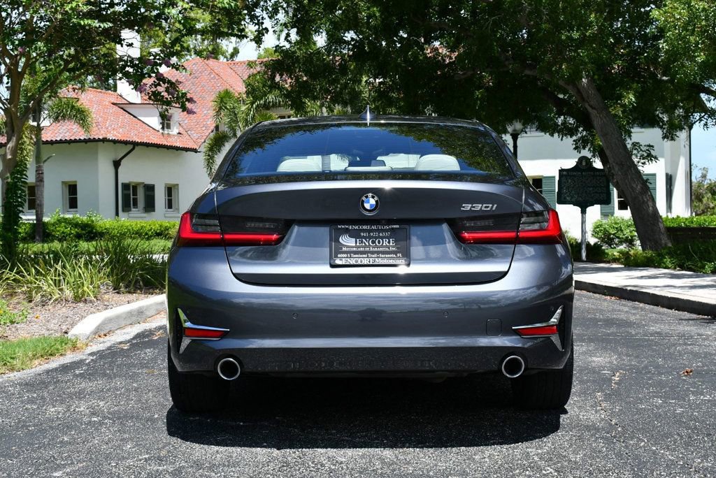 Used 2020 BMW 330i Sedan w/ Premium Package image 5