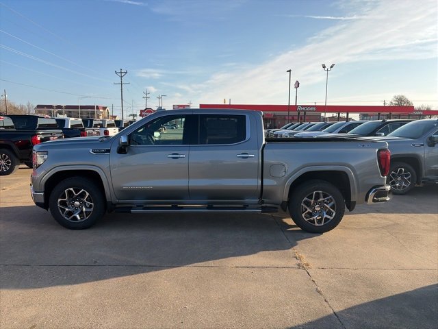 New 2026 GMC Sierra 1500 SLT w/ SLT Premium Plus Package image 3