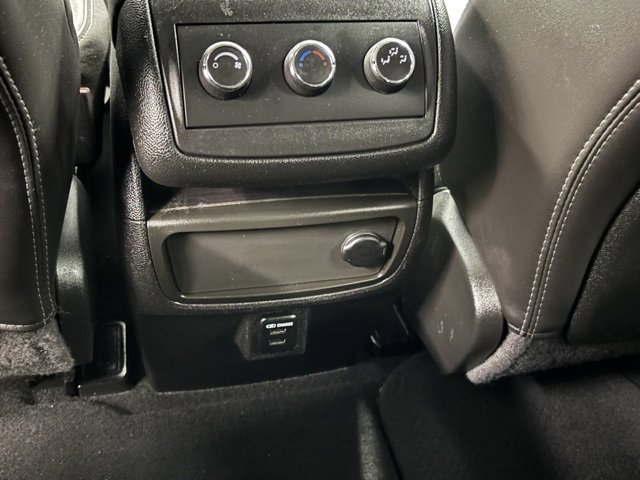 Used 2015 Buick Enclave Leather image 11