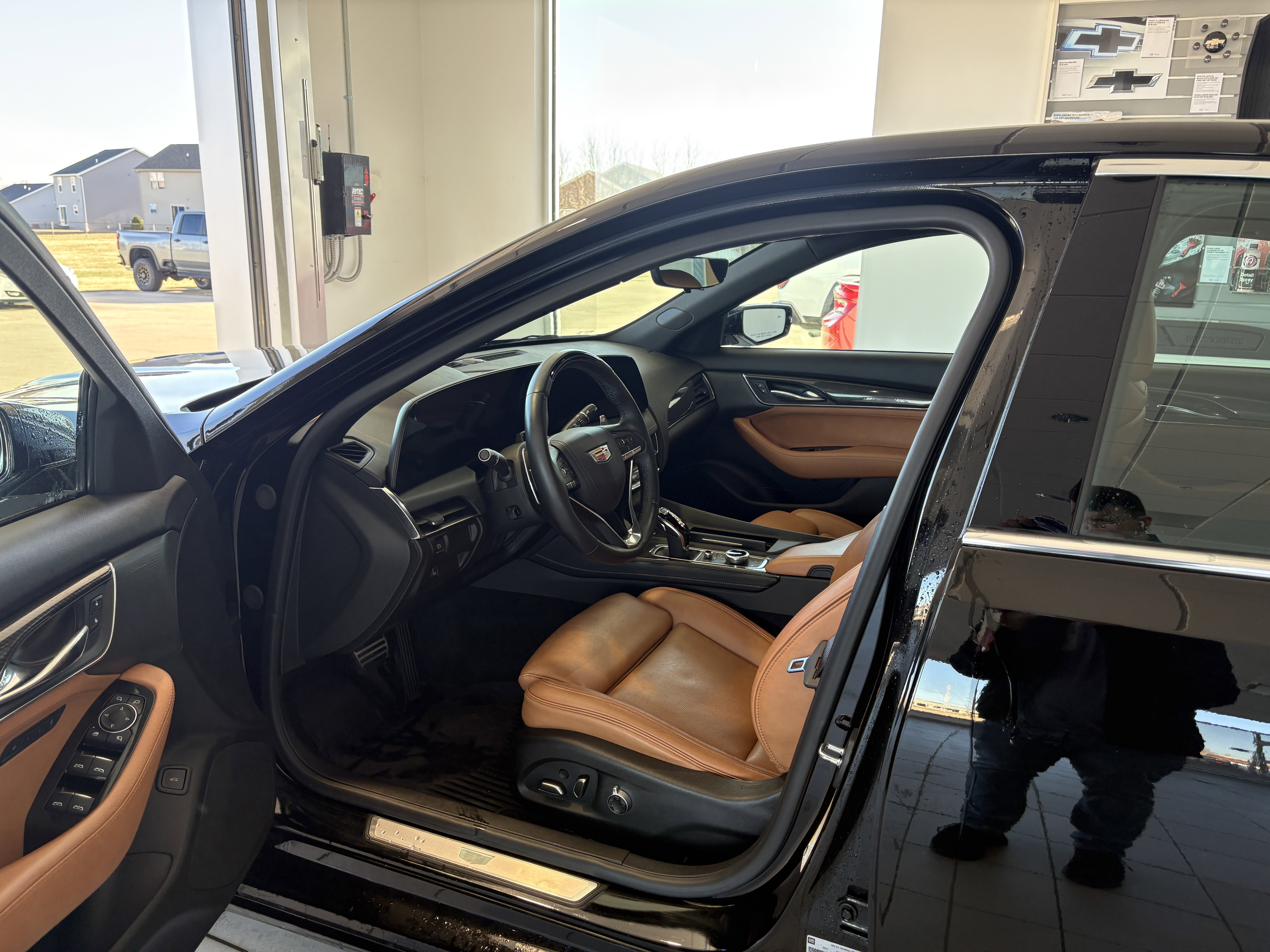 Used 2025 Cadillac CT5 Premium Luxury w/ Platinum Package AWD/4WD image 9