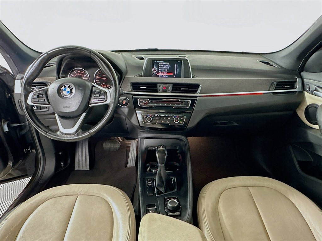 Used 2017 BMW X1 sDrive28i video 3