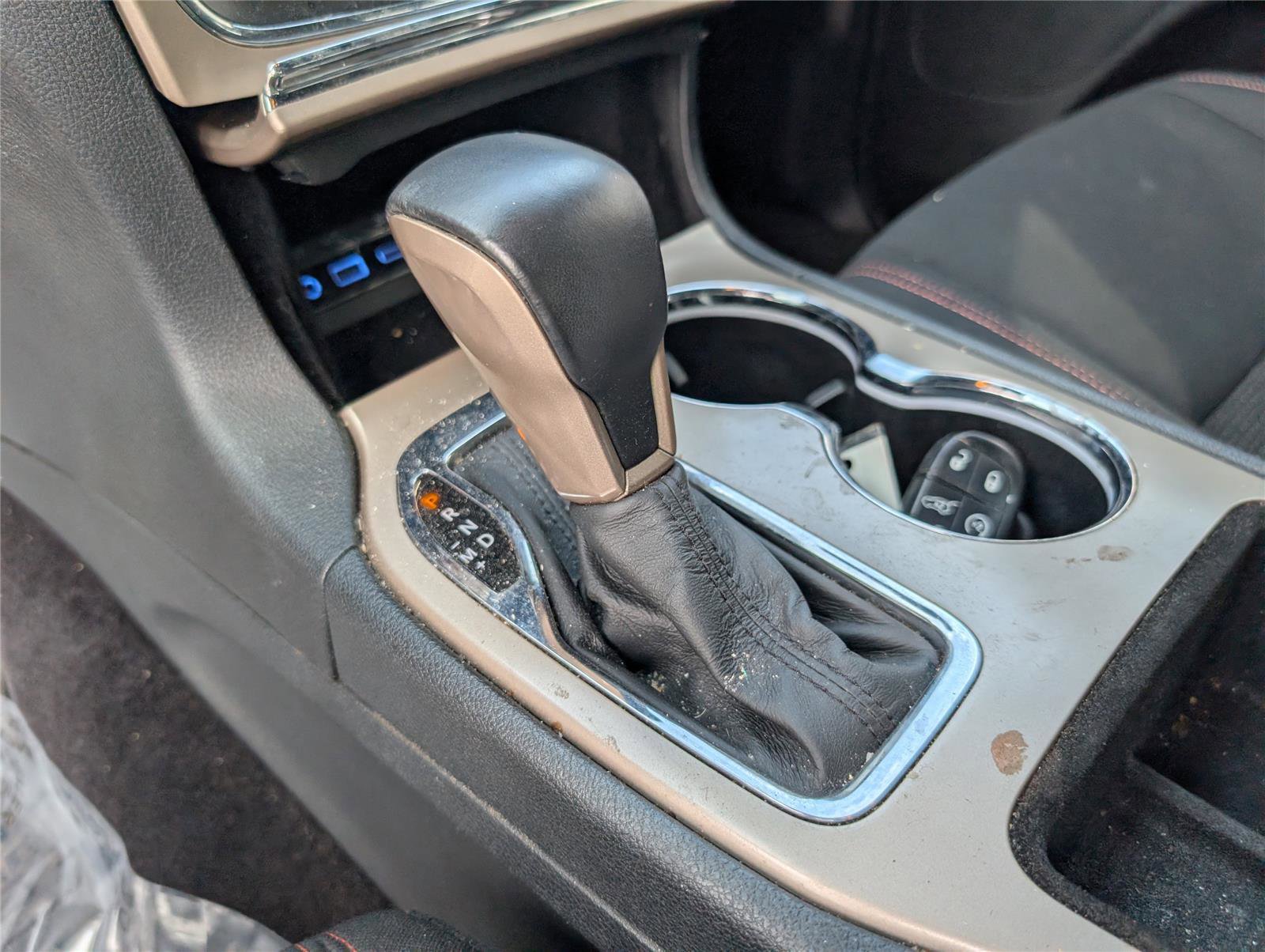 Used 2016 Jeep Grand Cherokee Laredo 75th Anniversary image 18