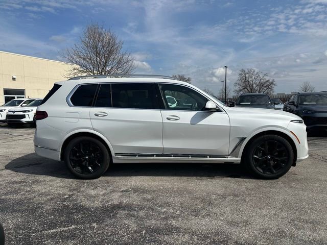 Certified 2025 BMW X7 xDrive40i w/ Premium Package image 8