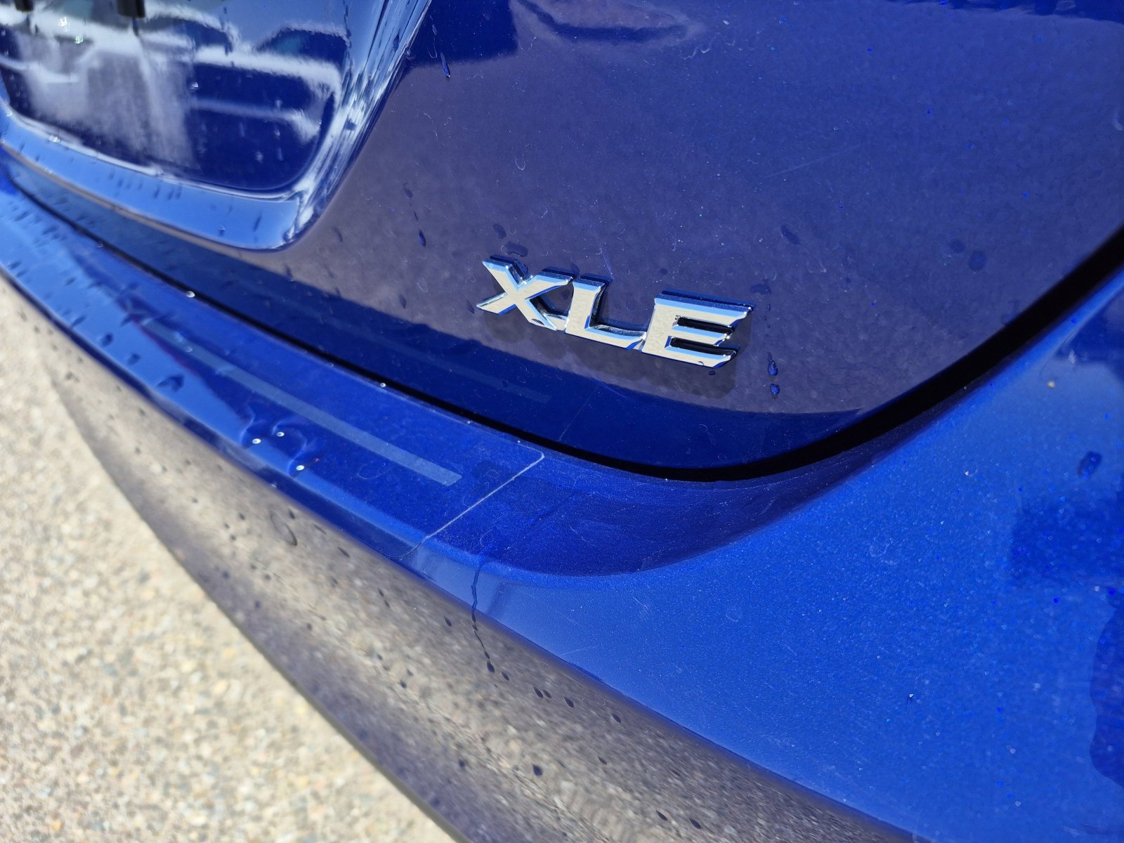 Used 2018 Toyota Camry XLE w/ Driver Assist Package FWD image 21