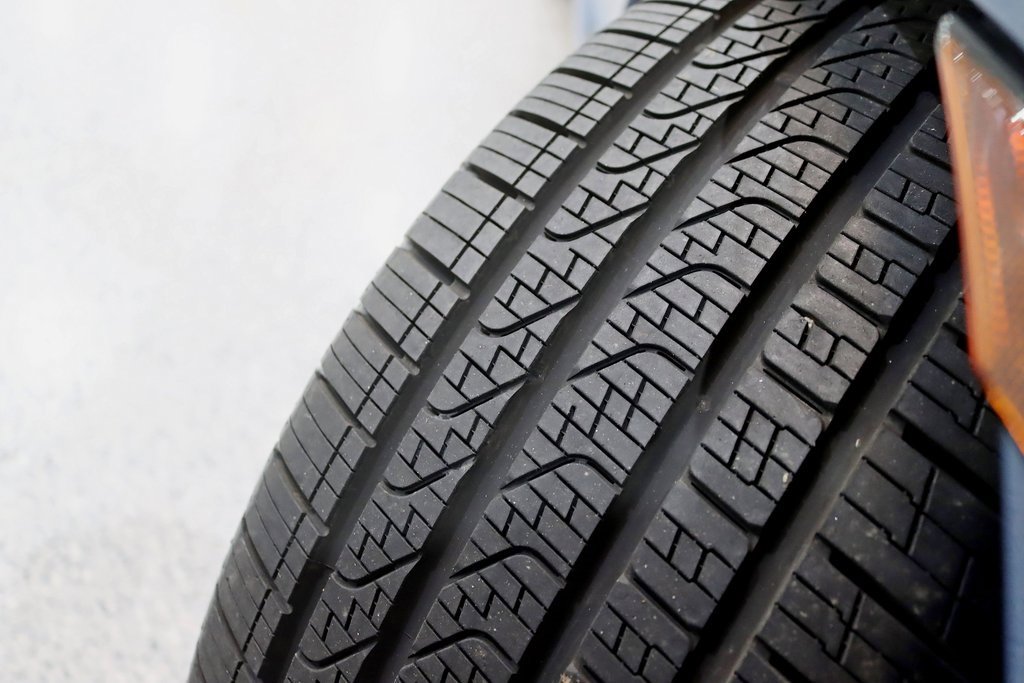 Used 2021 Porsche Taycan 4S image 42