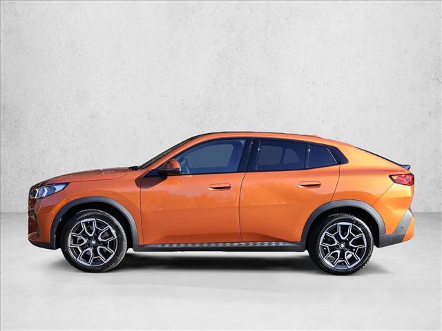 Certified 2025 BMW X2 xDrive28i w/ Convenience Package image 9