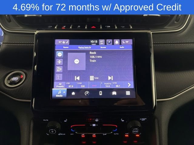 Used 2025 Jeep Grand Cherokee L Laredo image 26