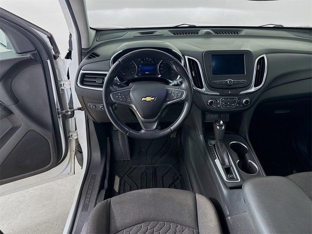 Used 2020 Chevrolet Equinox LT image 23