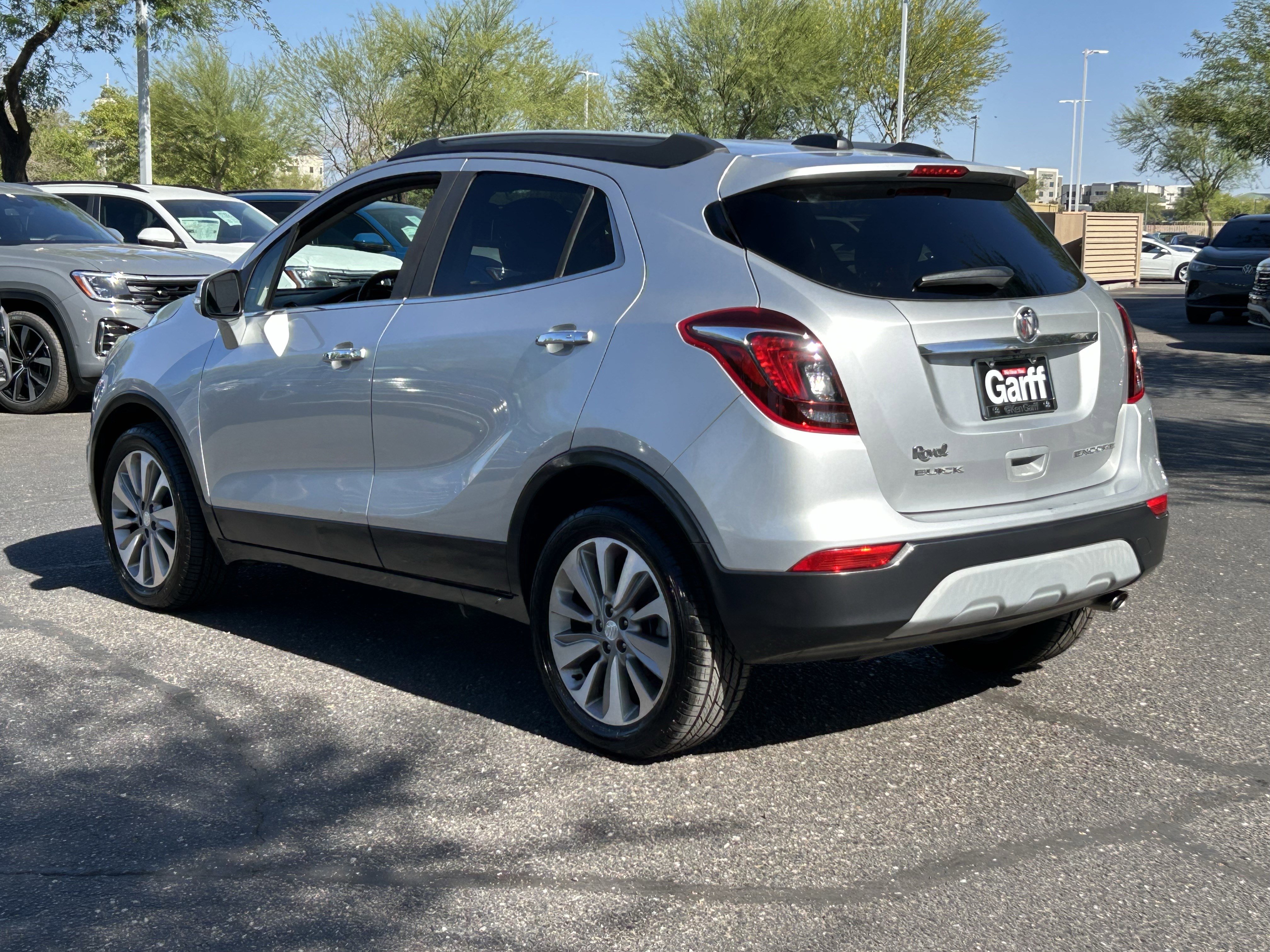 Used 2018 Buick Encore Preferred FWD image 3