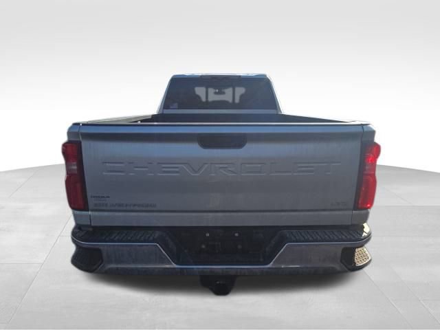 Used 2020 Chevrolet Silverado 3500 LTZ w/ LTZ Convenience Package image 6