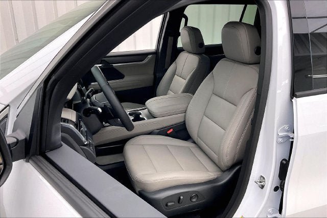 New 2027 GMC Acadia Elevation w/ Super Cruise Package AWD/4WD image 11