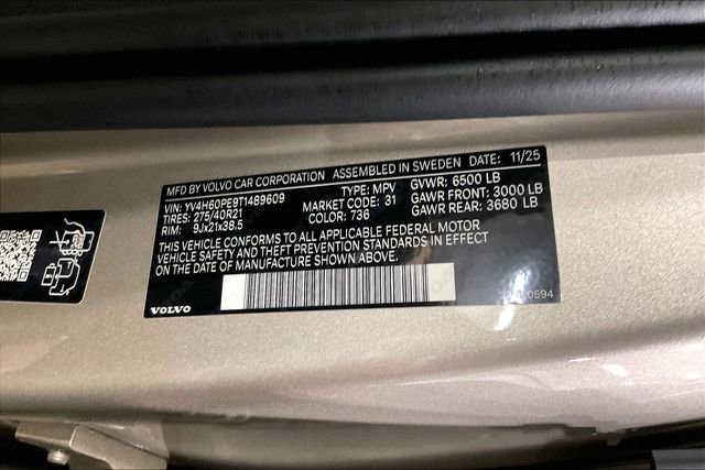 New 2026 Volvo XC90 T8 Plus w/ Protection Package Premier image 9