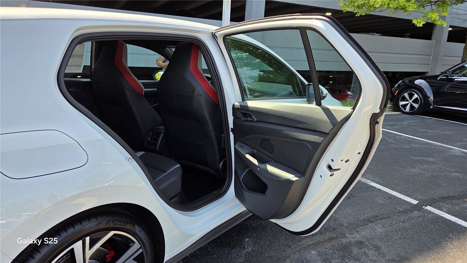 New 2026 Volkswagen GTI SE FWD image 31