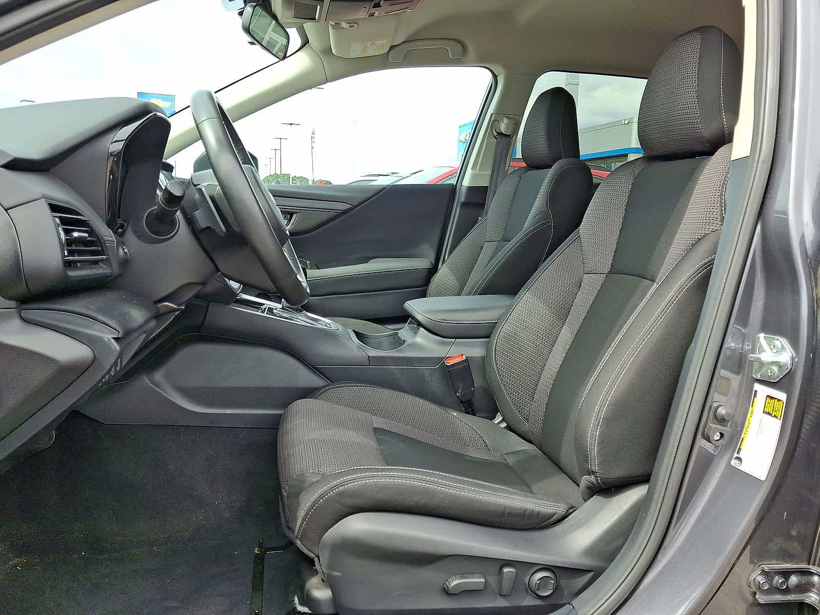 Used 2024 Subaru Outback Premium AWD/4WD image 24