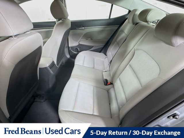 Used 2017 Hyundai Elantra SE image 22