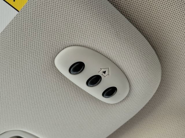 Used 2018 Ford Edge Titanium w/ Equipment Group 302A image 33