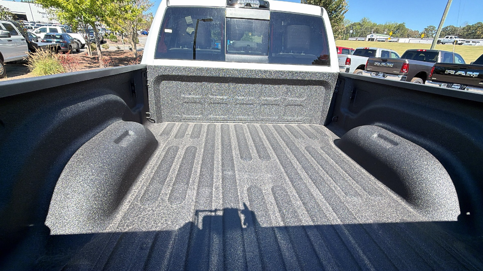 New 2027 RAM 2500 Laramie AWD/4WD image 13