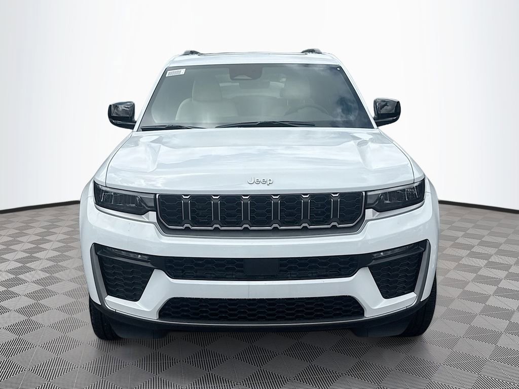 New 2026 Jeep Grand Cherokee L Limited RWD image 2