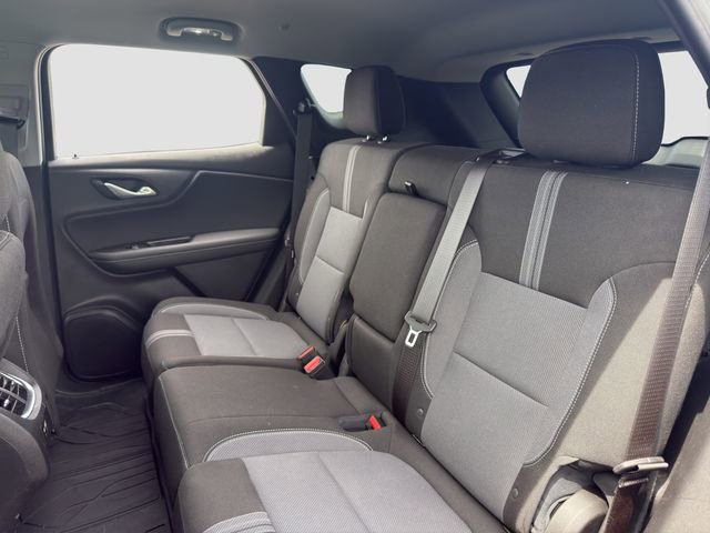 Used 2024 Chevrolet Blazer LT w/ Convenience Package FWD image 13