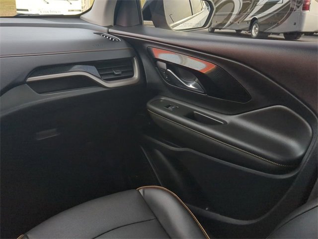 Used 2022 GMC Terrain AT4 w/ Infotainment Package II image 21