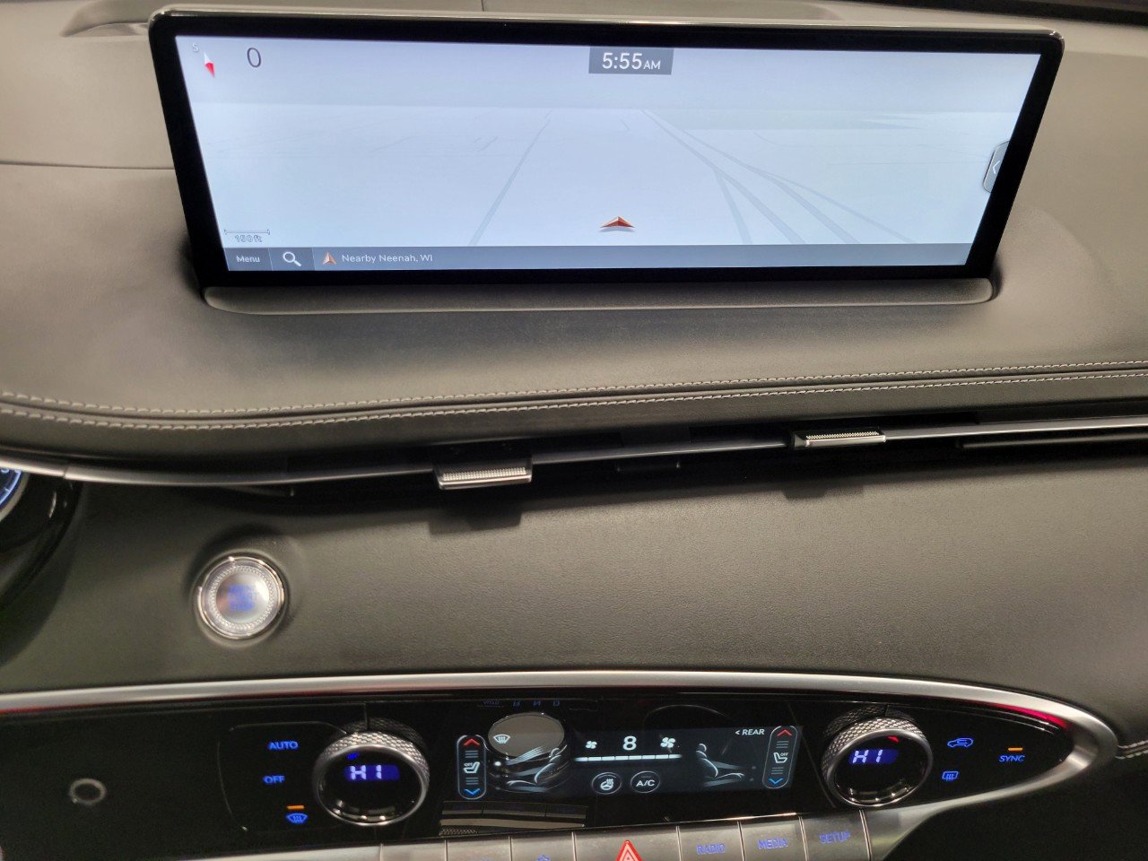 Used 2024 Genesis GV70 3.5T Sport w/ Sport Advanced Package image 7