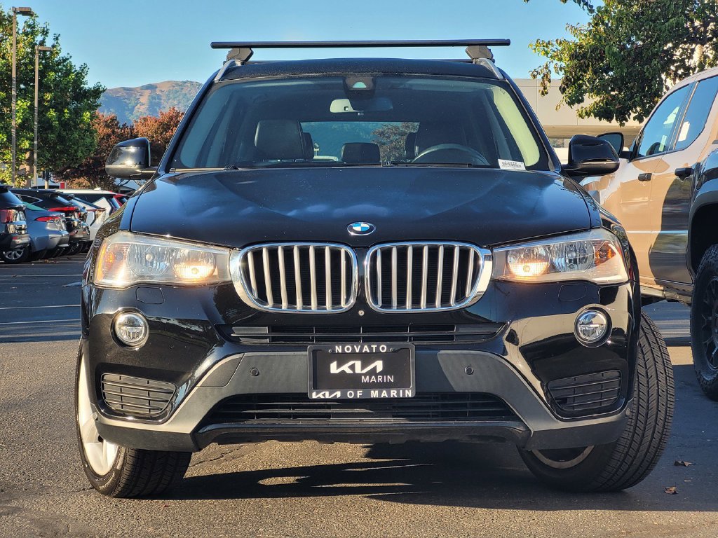 Used 2017 BMW X3 xDrive28i AWD/4WD image 2