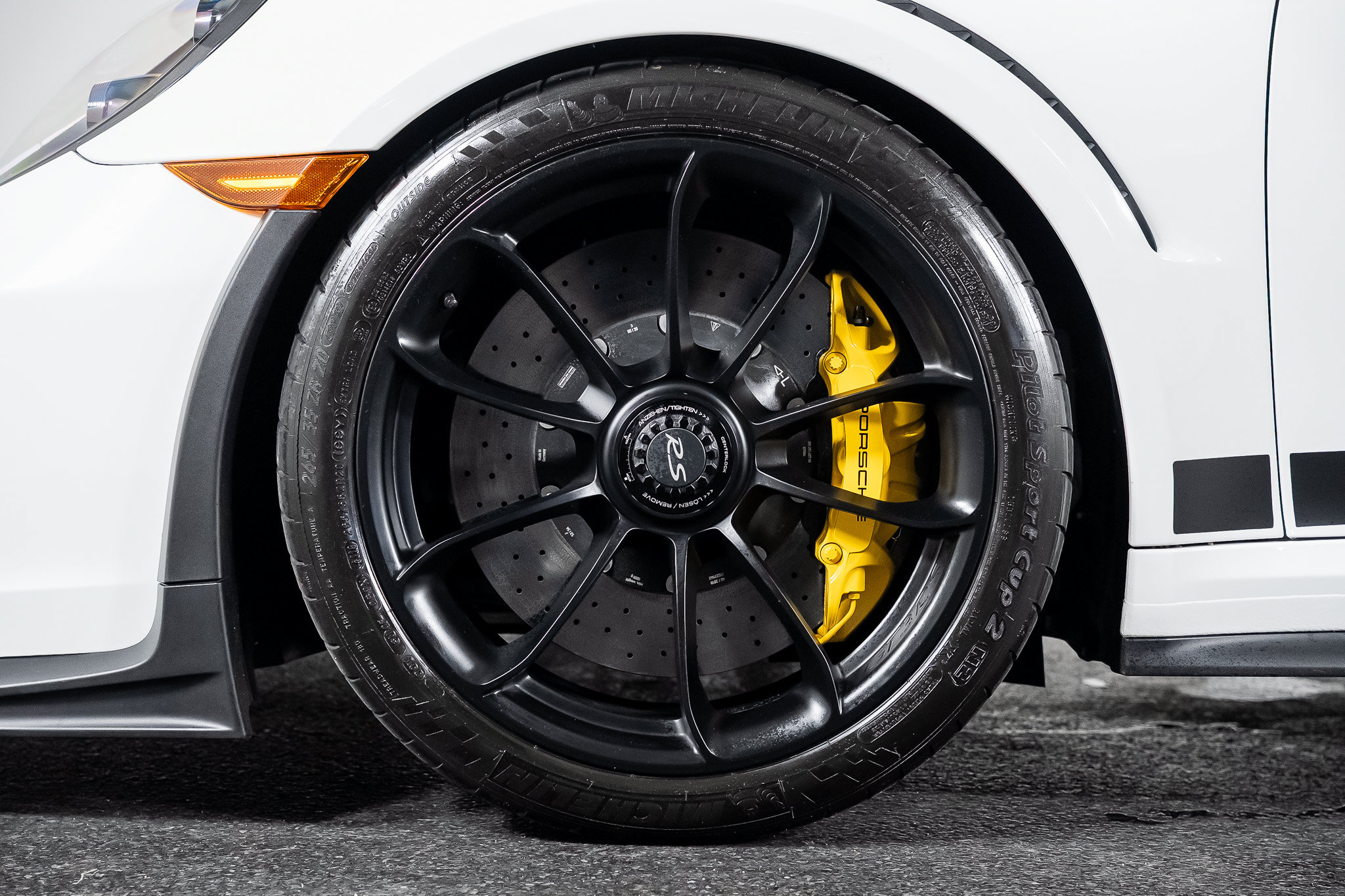 Used 2019 Porsche 911 GT3 RS RWD image 21