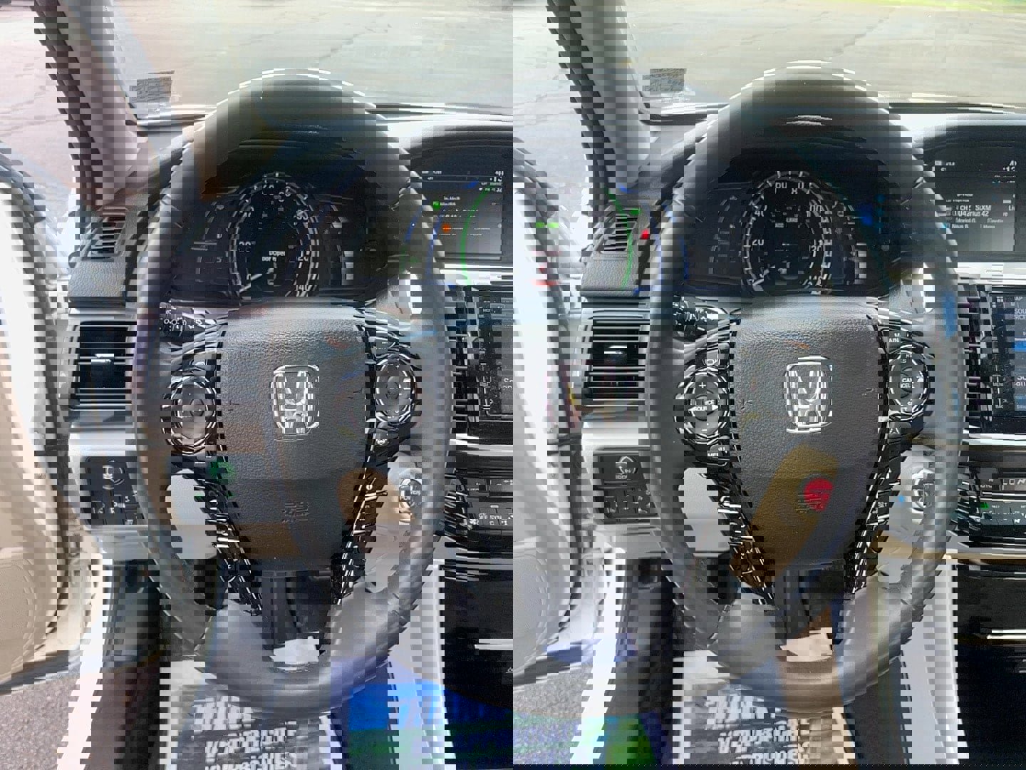 Used 2017 Honda Accord Touring image 13