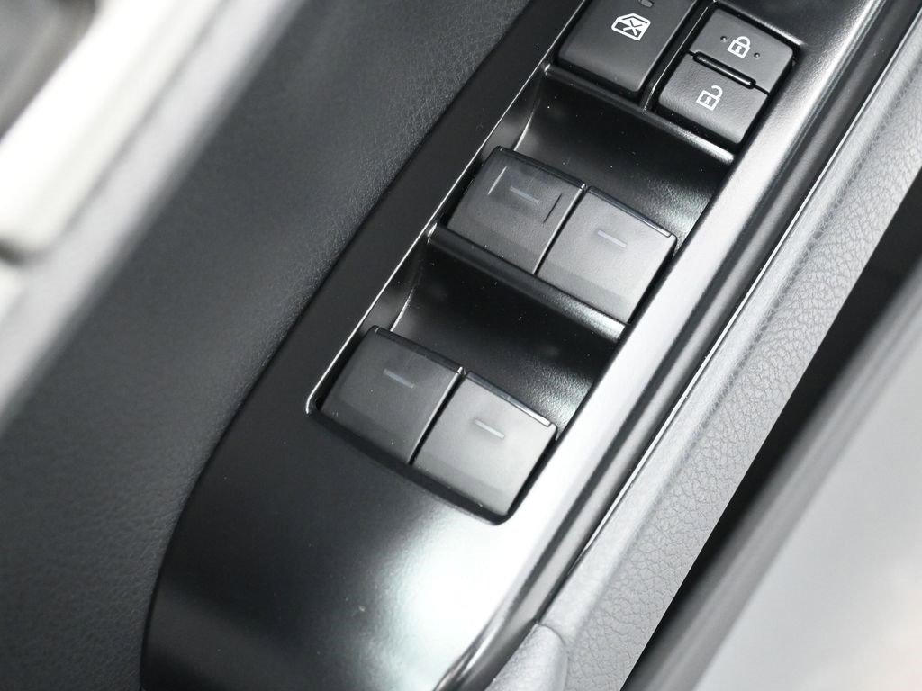 Certified 2025 Toyota Camry SE image 13