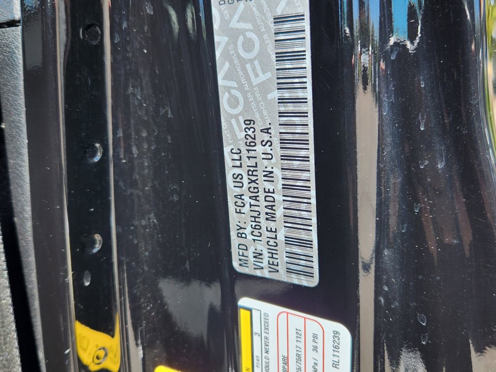 Used 2024 Jeep Gladiator Sport w/ Dual Top Group image 31