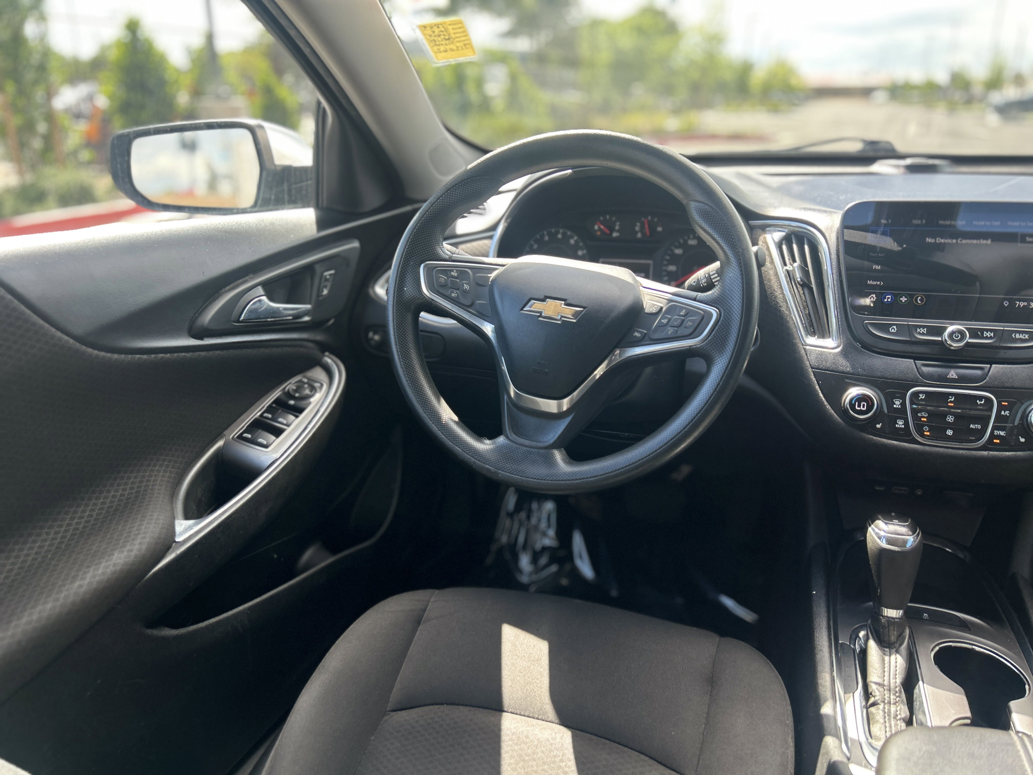 Used 2019 Chevrolet Malibu LT FWD image 23