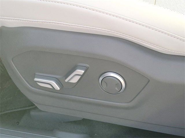 New 2026 Hyundai Santa Fe SEL image 16