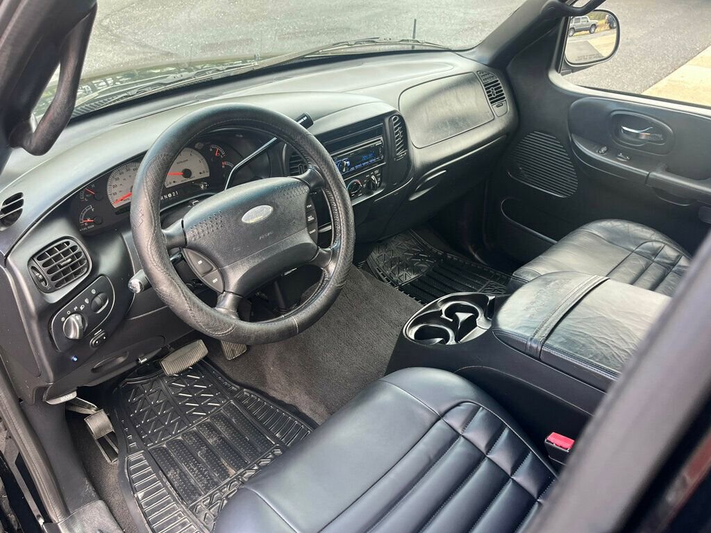 Used 2001 Ford F150 Harley-Davidson RWD image 13