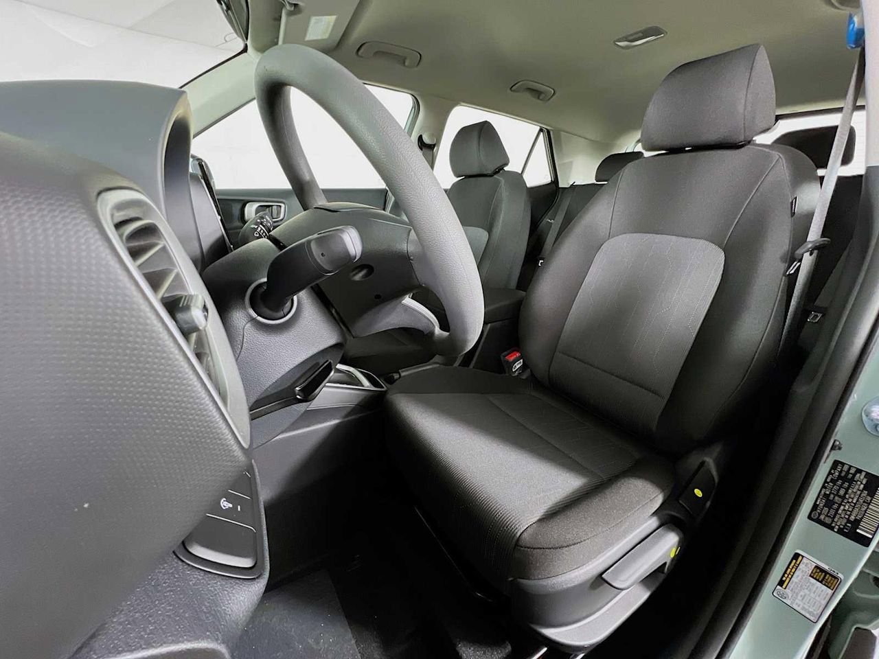 New 2026 Hyundai Venue SE FWD image 13