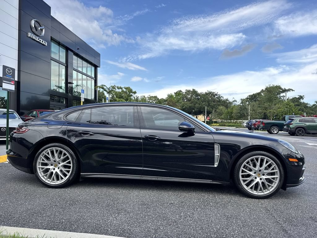 Used 2018 Porsche Panamera 4 Executive AWD/4WD image 23
