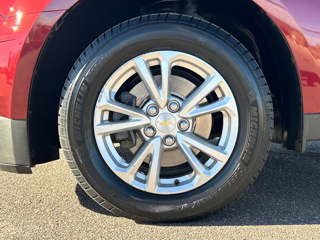 Used 2017 Chevrolet Equinox LT w/ Convenience Package image 30