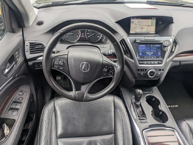 Used 2015 Acura MDX w/ Technology Package AWD/4WD image 17