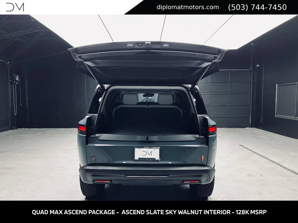 Used 2026 Rivian R1S Premium AWD/4WD image 46