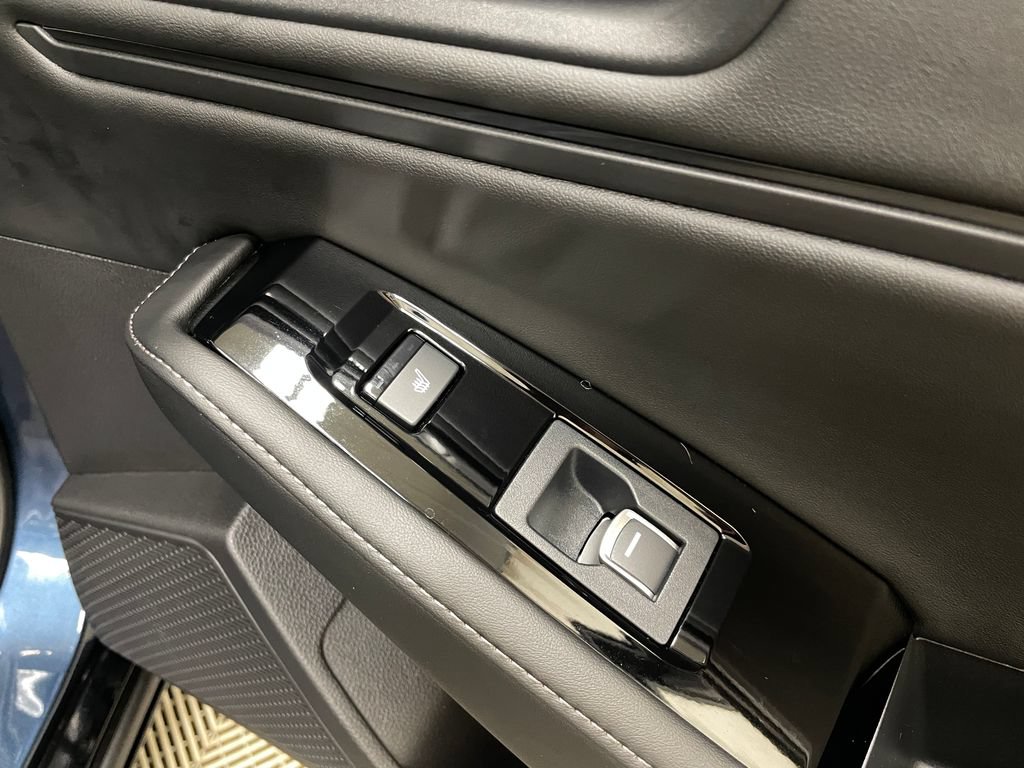Used 2024 Honda Accord Touring image 41