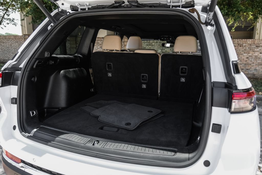 Used 2023 Jeep Grand Cherokee Limited RWD image 67