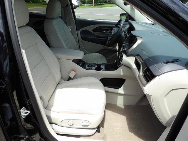 Certified 2023 GMC Terrain Denali w/ Black Diamond Edition AWD/4WD image 48