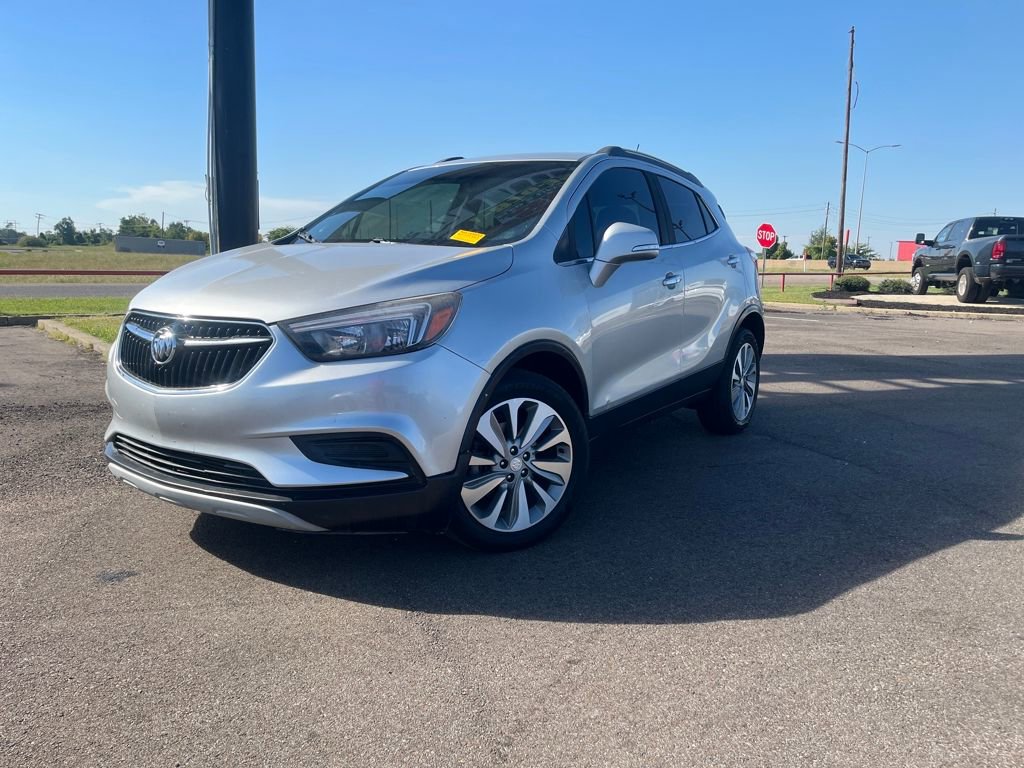 Used 2018 Buick Encore Preferred video 2