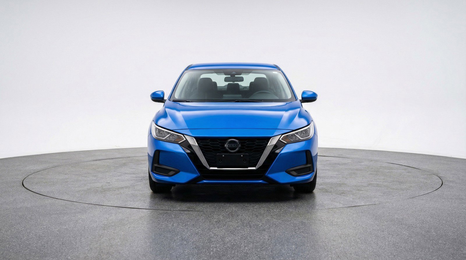 Used 2025 Nissan Sentra SV image 2