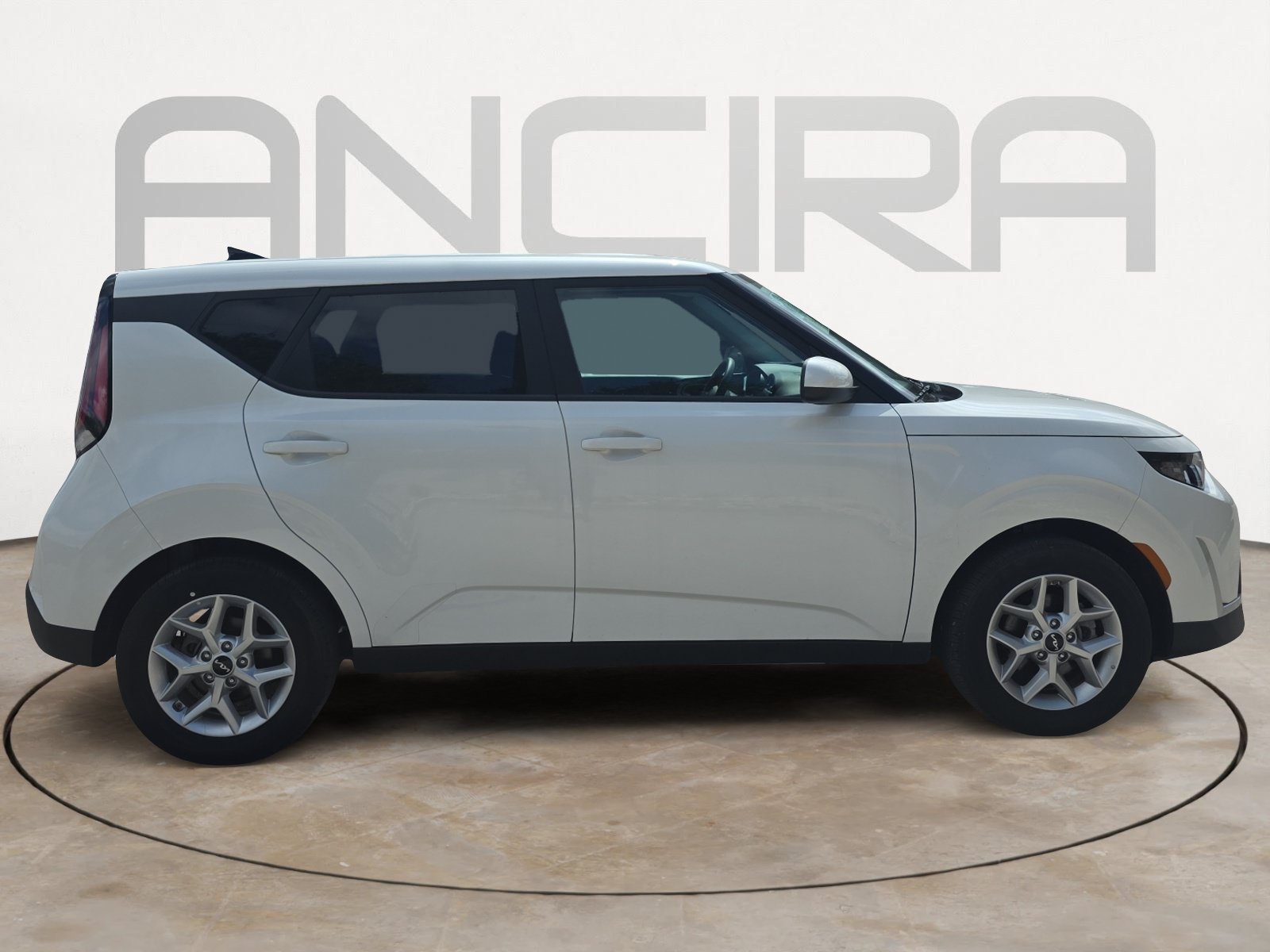 Certified 2025 Kia Soul LX w/ LX Technology Package FWD image 9